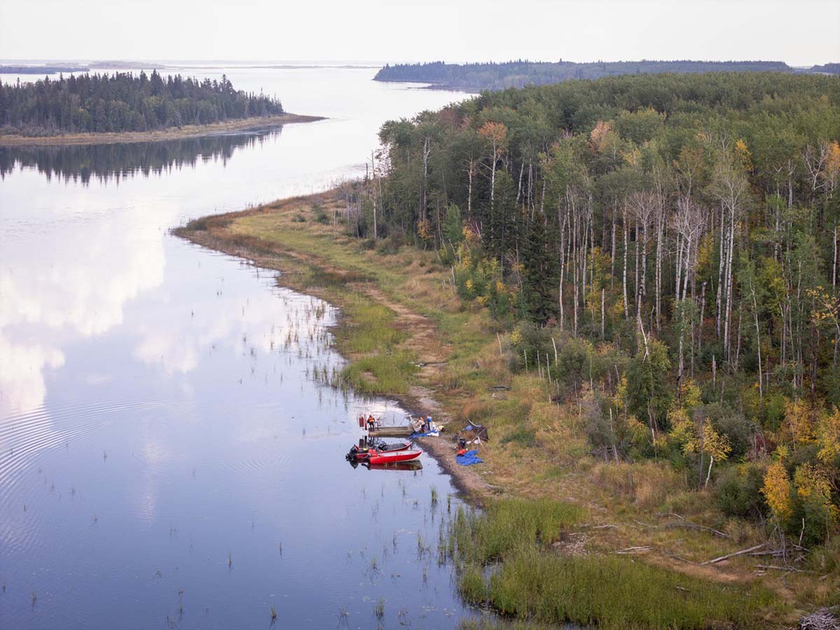 Wild rice harvesting, Pemmican Lodge, Île-à-la-Crosse